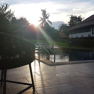 Moon Terrace Resort & Hotel